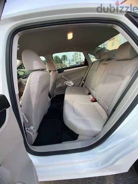 VW Passat 2018 *Perfect Condition* فولكس واجن باسات ٢٠١٨ نظيف جدا 11