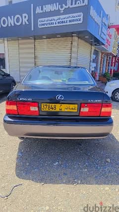Argent selling ls400  1995model very good condition