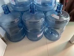 Empty oasis water bottles for sale 8 Nos. Each bottle 1 RO 0