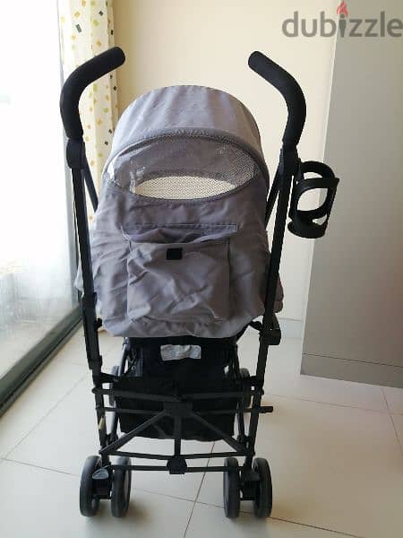 Sparingly used Baby stroller 8