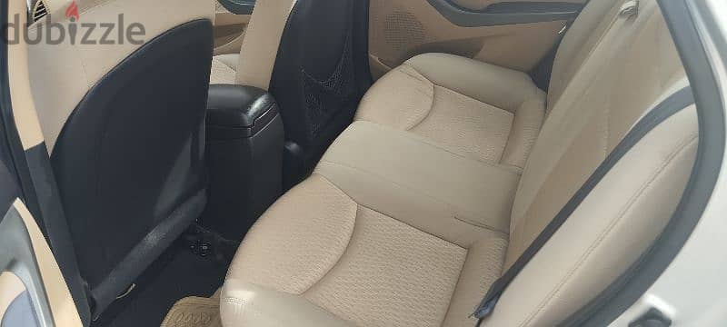 2013 Hyundai Elantra. Full automatic. Oman car with 1 year Mulkiya 5