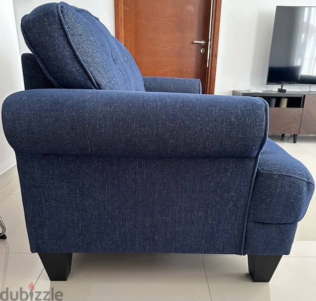 2 seater sofa from Home center. Blue 2