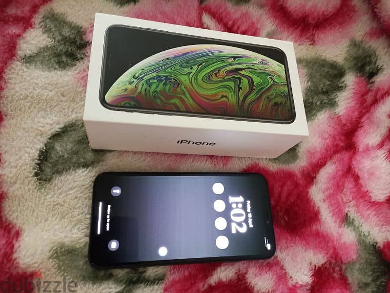 iphone XS MAX with box 1