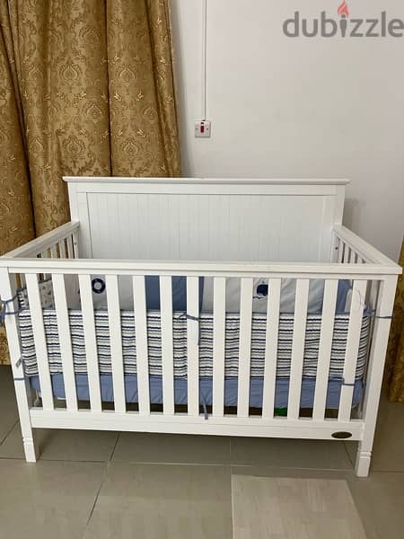 Baby shop wooden cot, bedding with Raha special spring mattress 6