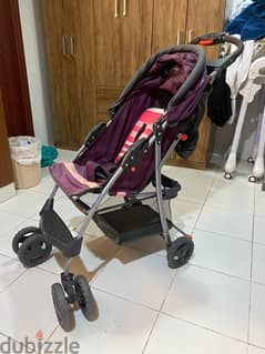 baby stroller for sale in Muscat