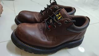 Branded Caterpillar safety Shoes, Dark Walnut Colour, Size 7 UK/41 EUR