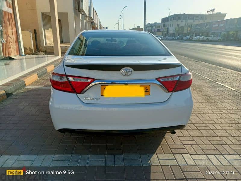 2017 Camry everything good condition 18