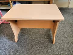 Side table in good condition