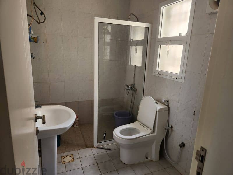 1bedroom for rent for single person in wattayah 1