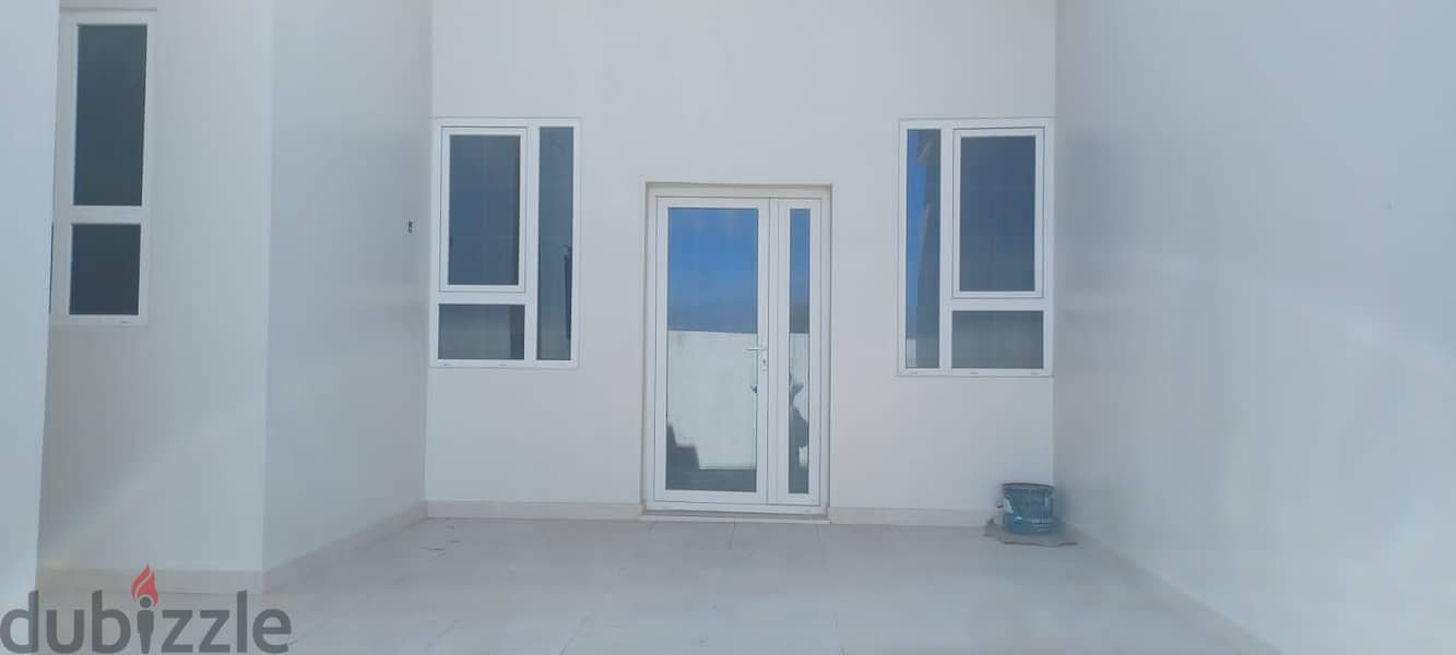 A brand new spacious  villa for sale in abu nakhal 11