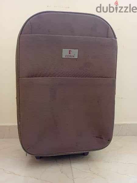 Travelling bag available 2