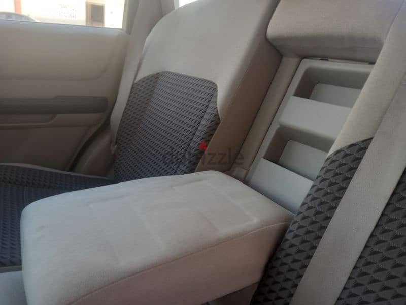 nissan x trail 2009 for sale 1500 omr negotiable 6