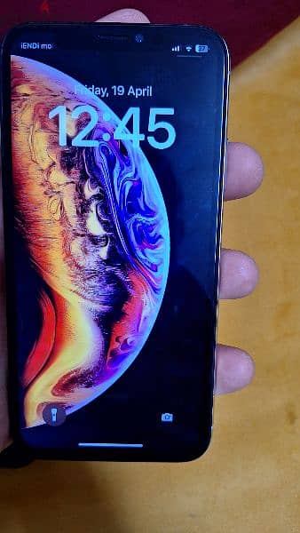 good condition my iphone xs 6