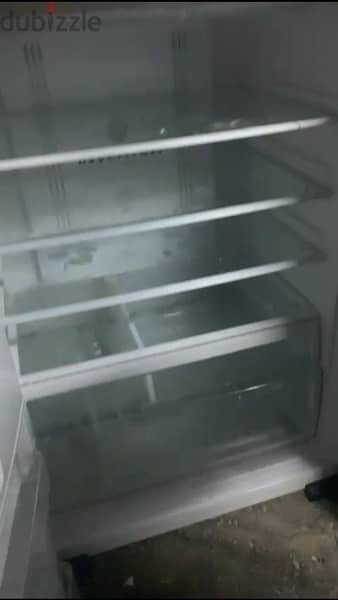 Look like new refrigerators black coler 3