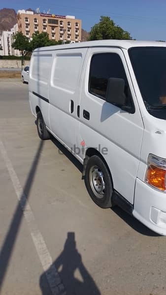Nissan bus for sale in good condition 1