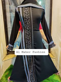 Abaya available only 7 omr