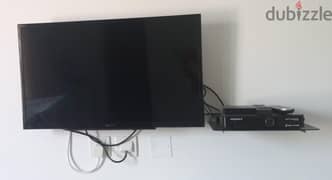 Sony TV 32 inch with cable system