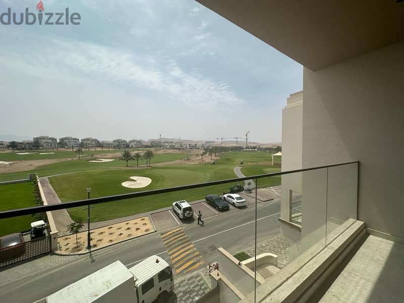 5 + 1 Maid’s Room Villa in Muscat Hills for Rent 12