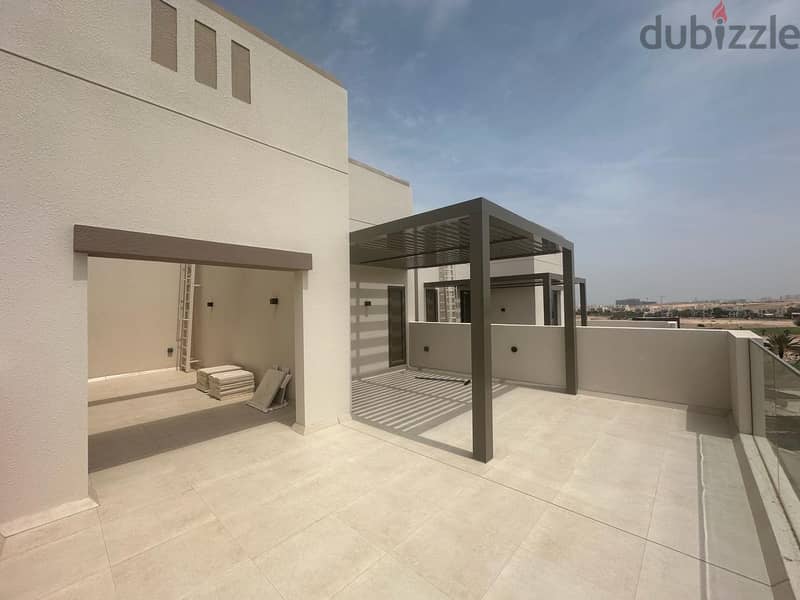 5 + 1 Maid’s Room Villa With Private Pool in Muscat Hills for Rent 18