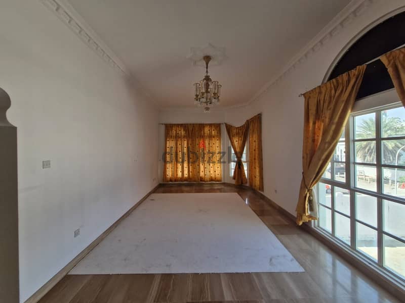 7 BR Amazing Villa In Shatti Al Qurum For Rent 15