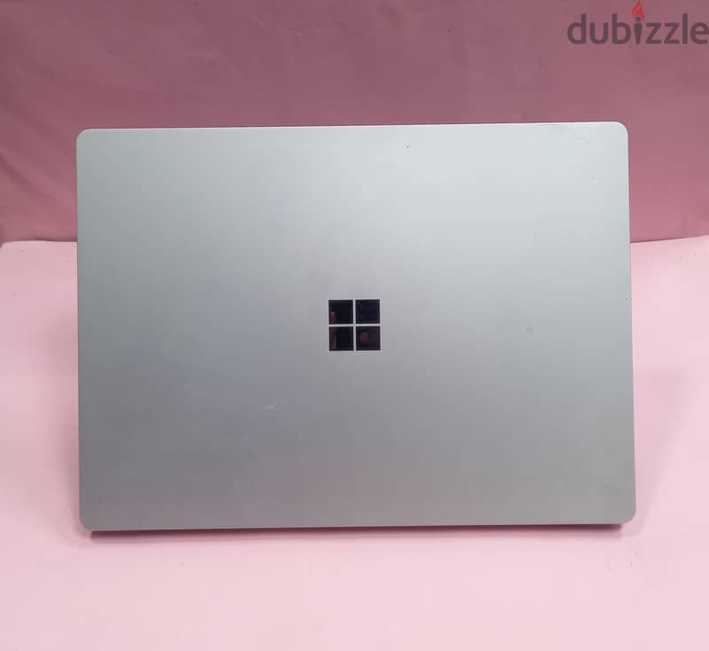 SURFACE LAPTOP 2-TOUCH SCREEN-8TH GENERATION-CORE I7-8GB RAM-256GB SSD 1