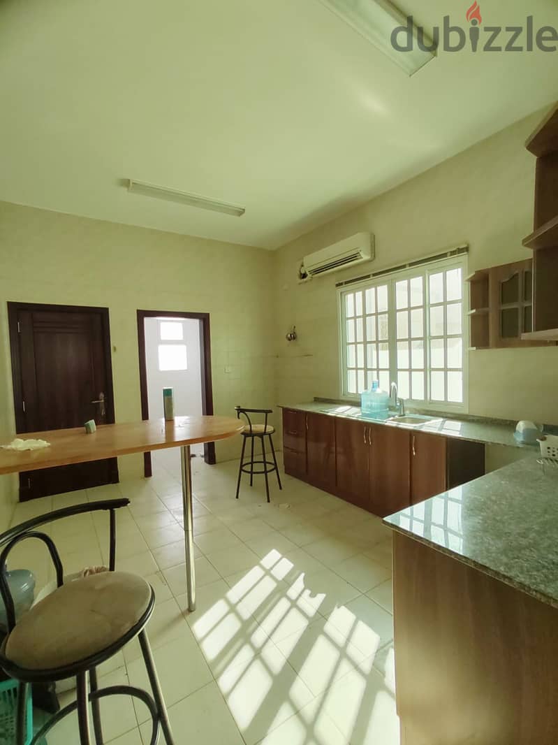 for rent villa in Aziba 9