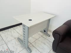 Office workstation table for sale like new