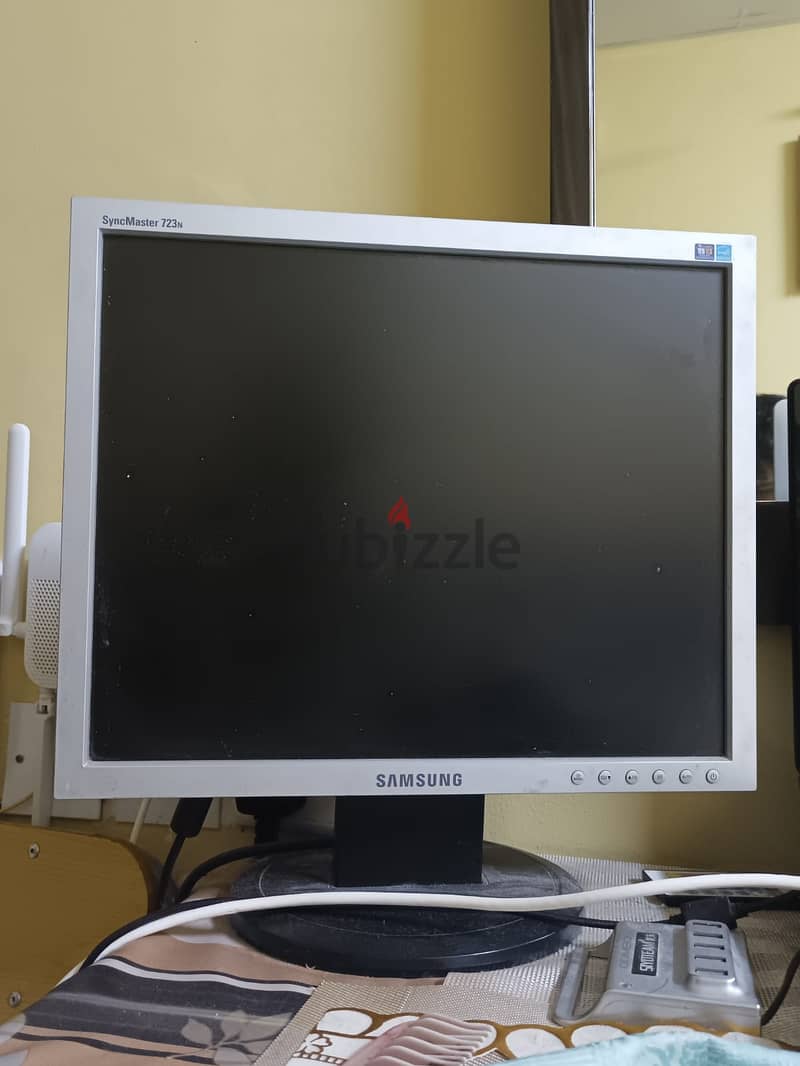 samsung monitor for sell 1
