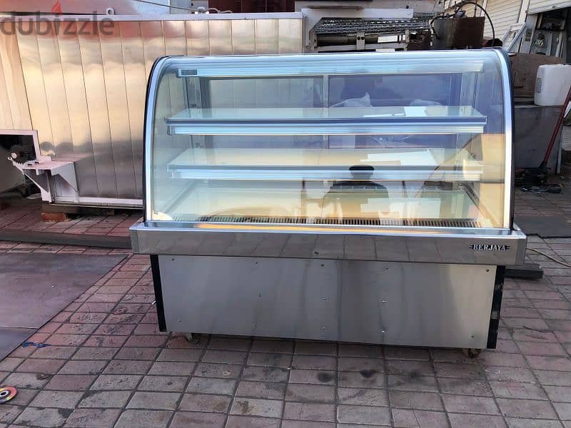 Refrigerator  Bakery Display Cakes 1