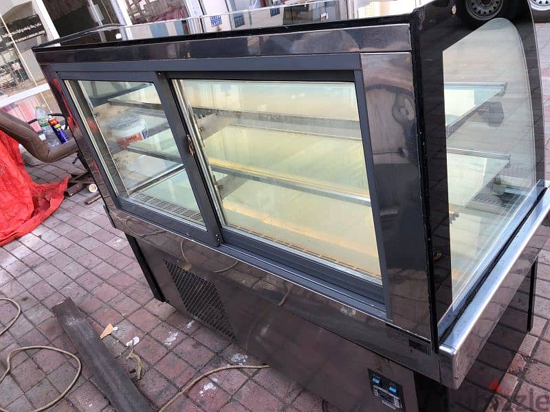 Refrigerator  Bakery Display Cakes 6