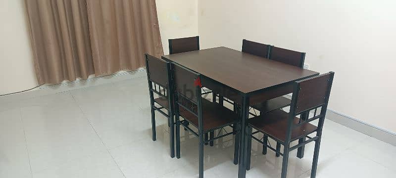used dining table with 6 chair good quality 1
