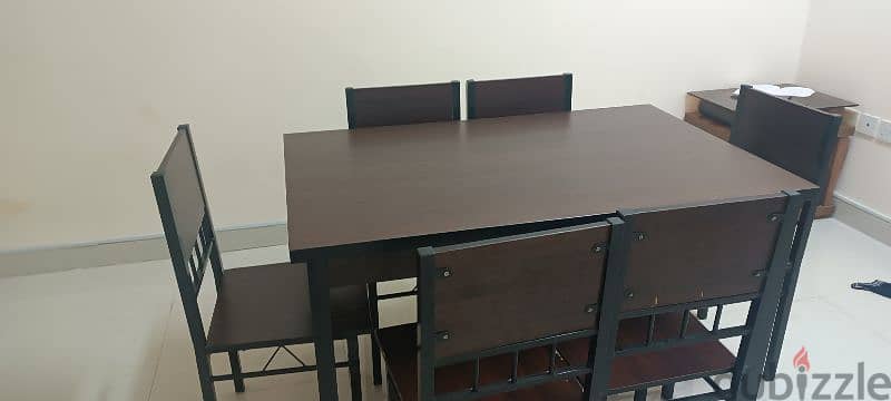 used dining table with 6 chair good quality 2