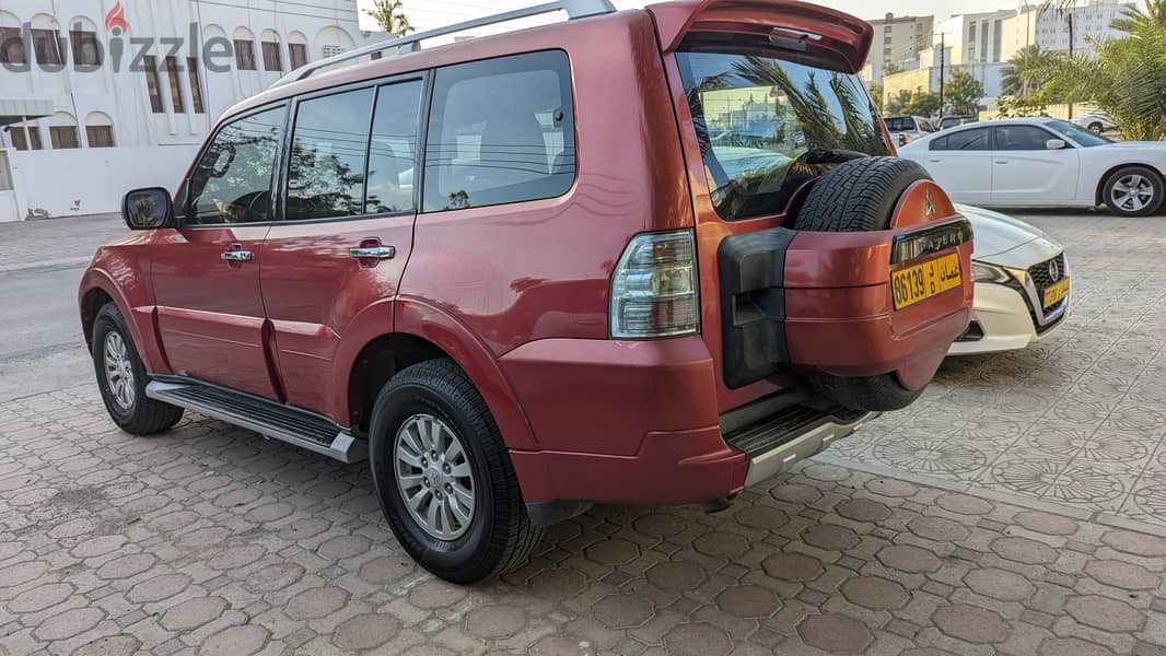 1 Year Mulkiya - Expat Used Family Car - Pajero 2