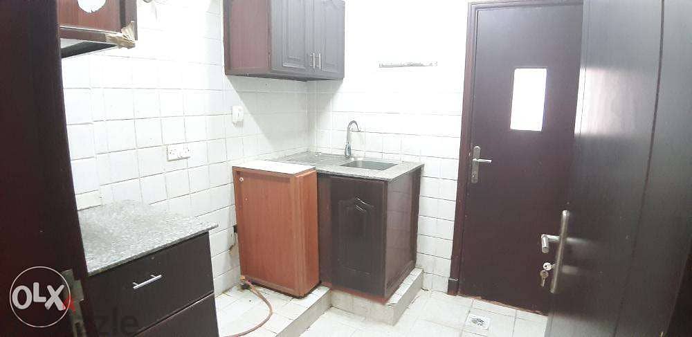 1 BHK Flat Al Amerat Near Sultan Center (32 - 7481) 5