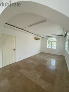 SR-VB-460 Good quality Villa to let in MSQ
                                title=