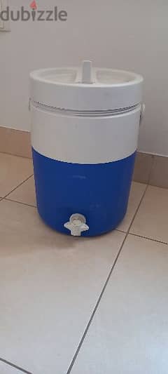 Coleman water jug 1 gallon