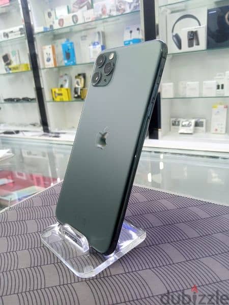 iPhone 11 Pro Max 64 GB in Cheap Rate 1