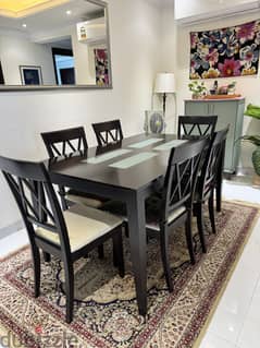 Urgent sale! Solid wood  6 seater Dining table