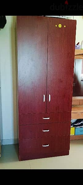 3 layer cupboard with 3 Drawers 0