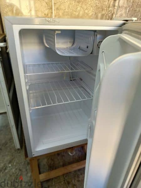 single door super general refrigerator model 3