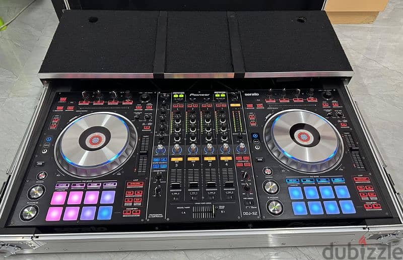 PIONEER DDJ SZ Controller with MAGMA TOUR CASE. Price 400 rials. 2