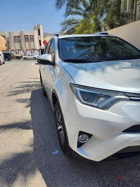 for sale toyota rav4 2016 model neat and clean car full option 3