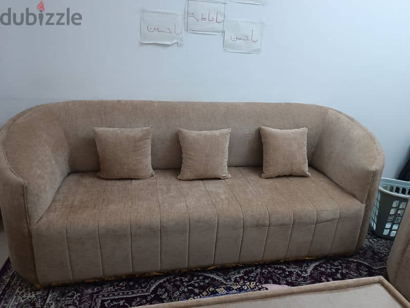 newly made sofa set. . 4