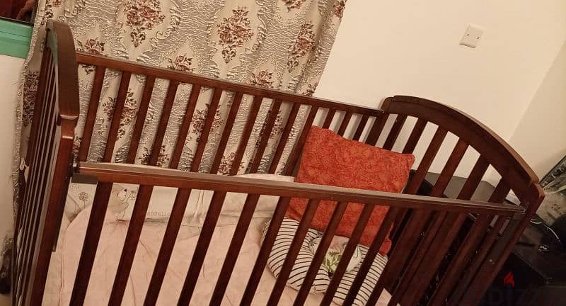 Baby Cot / Baby Crib 1