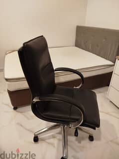 office chair كرسي مكتب 0