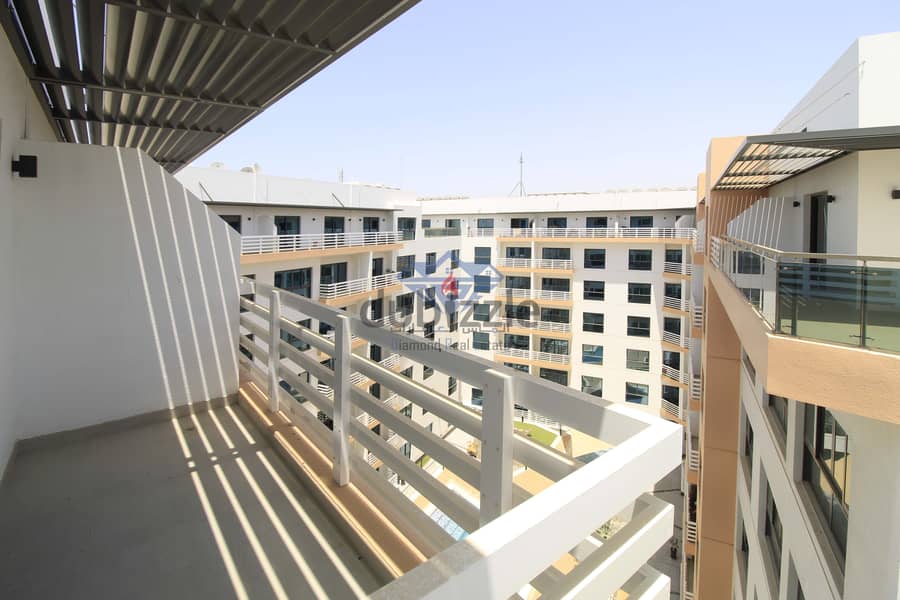 #REF1102  Luxury Penthouse for Rent in Muscat hills 6