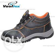 sAfETY sHOEs bY vAultEx