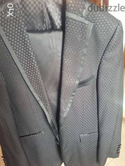 1 TUXEDO Designed Suit (TURKEY)