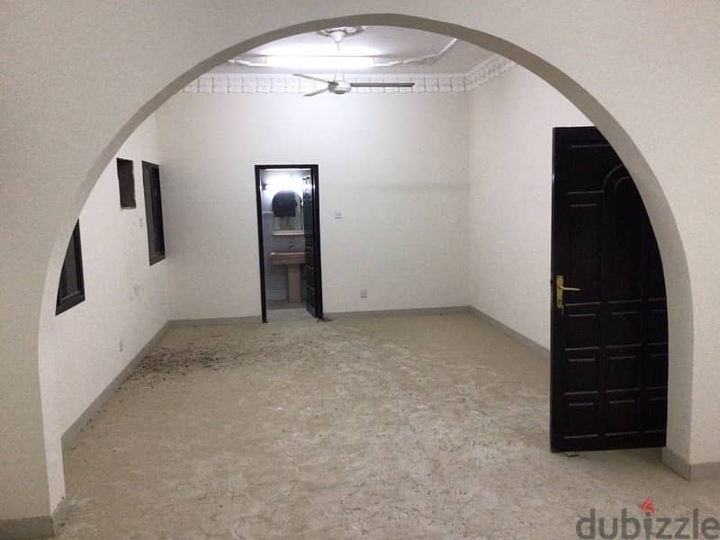 a huge 2 bhk flat for rent in wadi kabir Kuwaiti mosque 2