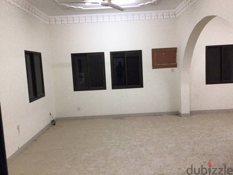 a huge 2 bhk flat for rent in wadi kabir Kuwaiti mosque 3